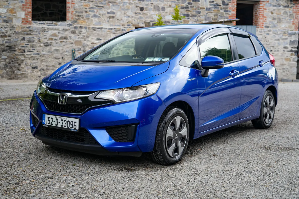 2015 Honda Fit 1.5 Petrol HYBRID 5DR AUTO - Image 6