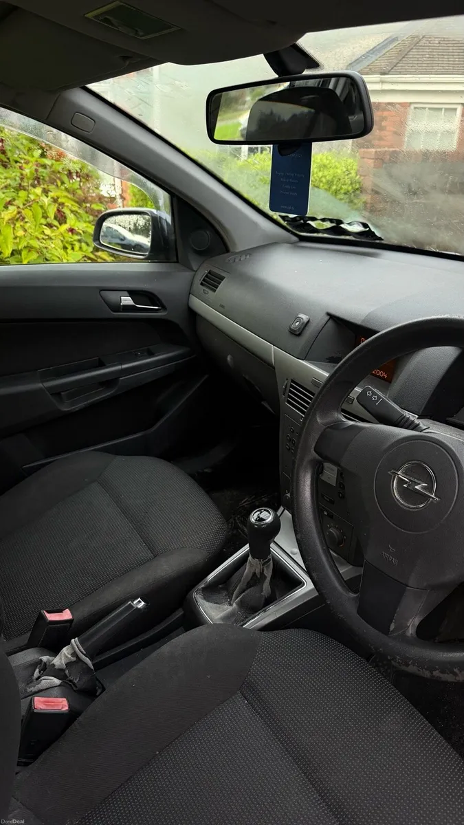 Car - Image 2