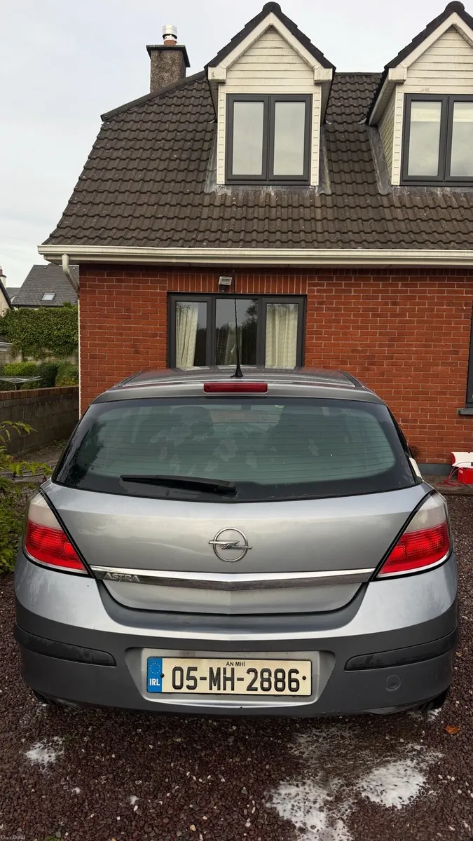 Car - Image 6
