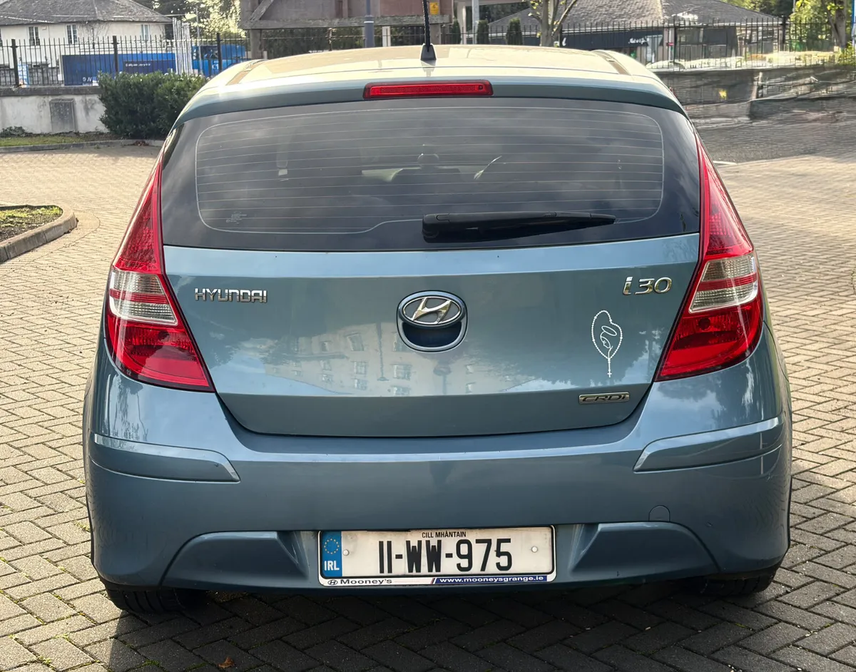 Hyundai i30 2011 1.6 CRDi new nct 7/27 tax 10/26 - Image 6