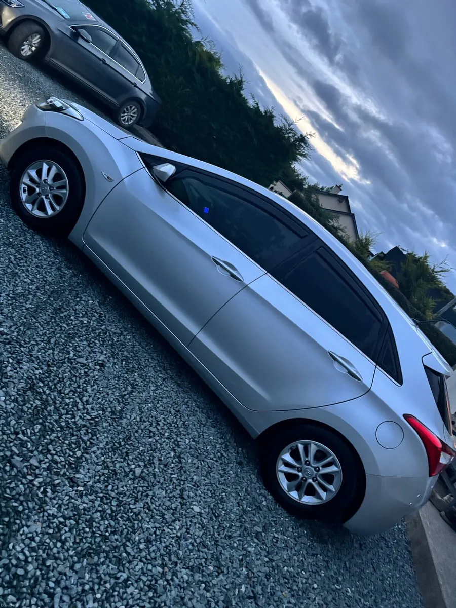 Hyundai I30 - Image 4