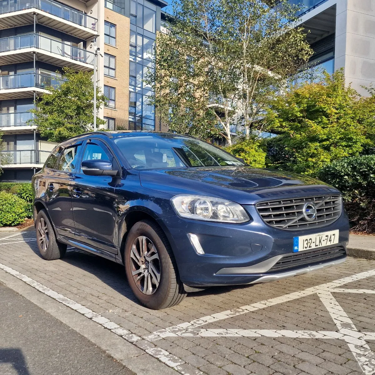 Volvo XC60 D4 Manual - NCT September 2027 - Image 5