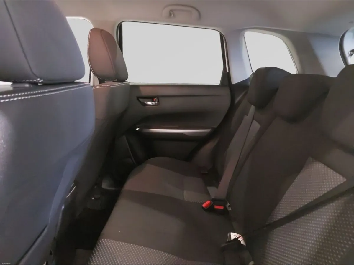 Suzuki Vitara Vitara 1.5 Full Hybrid Motion AGS - Image 6
