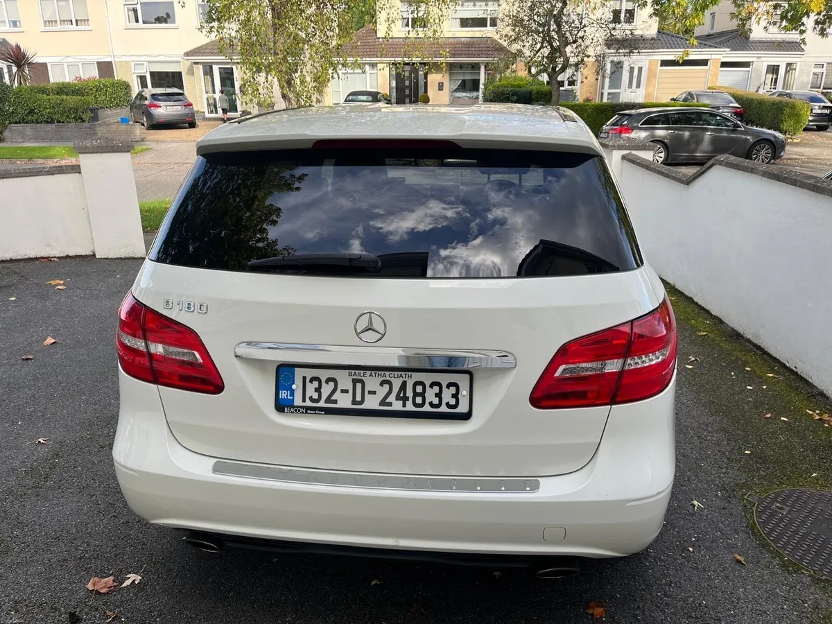 Mercedes B 180 - Image 3