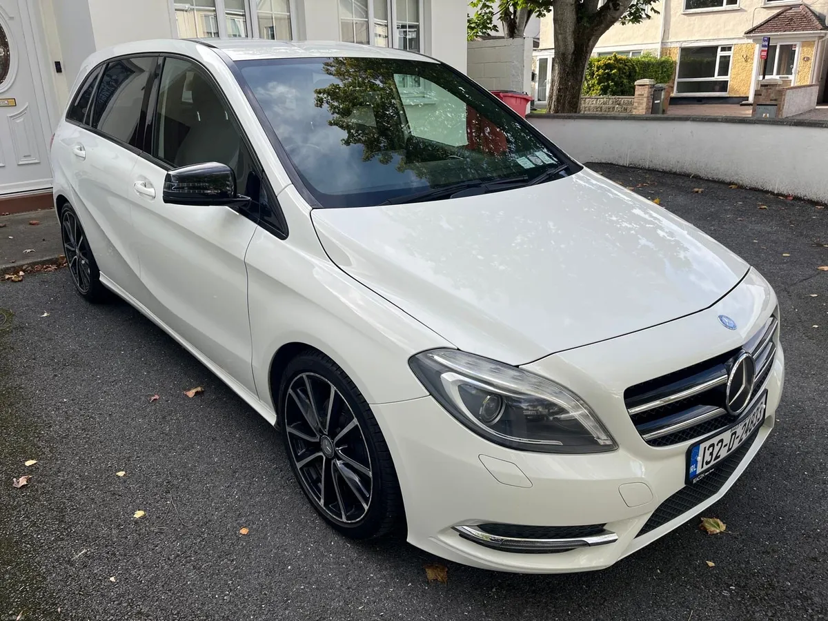 Mercedes B 180 - Image 2