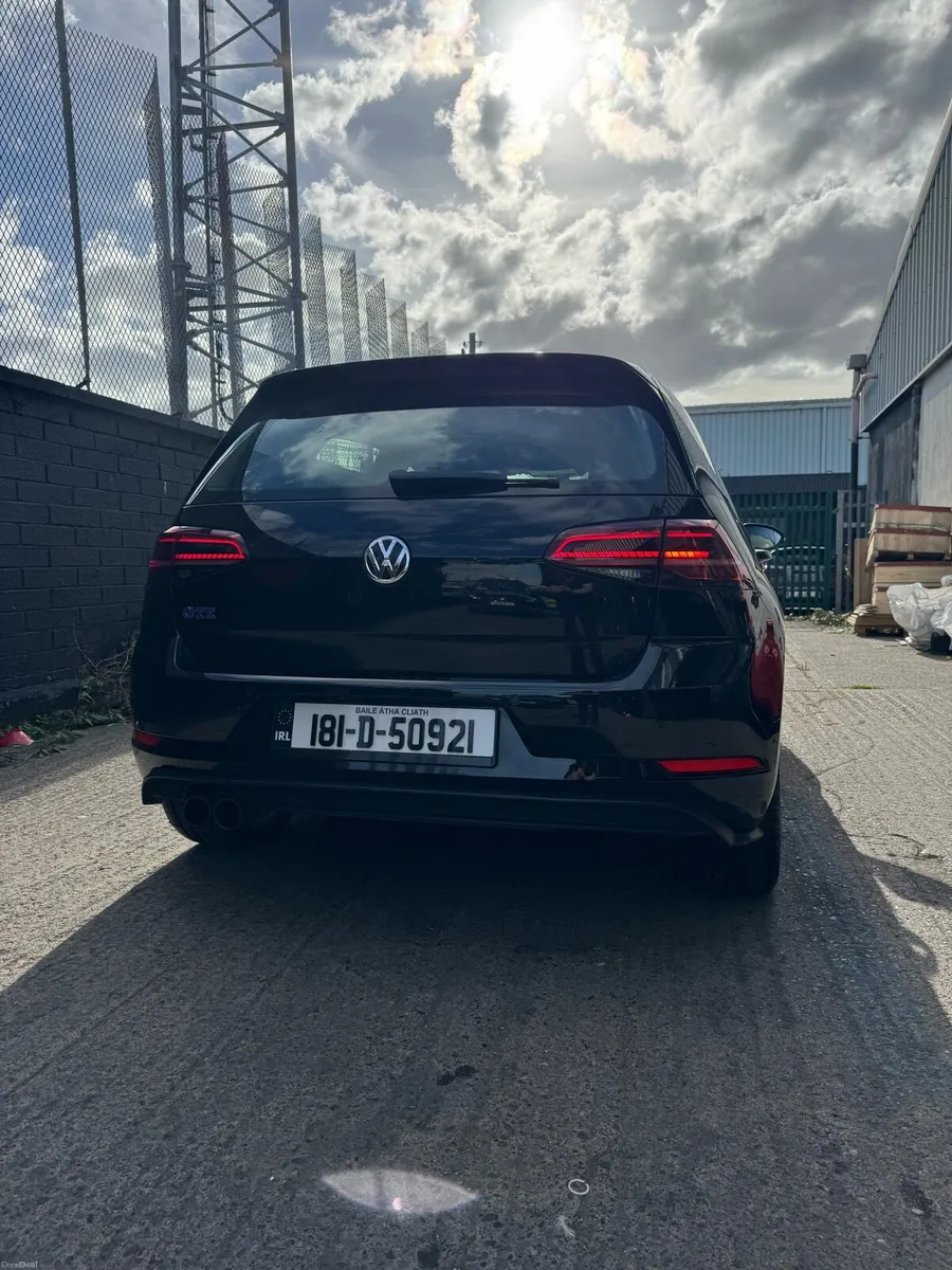 2018 VW Golf GTE-Full Volkswagen service history. - Image 4