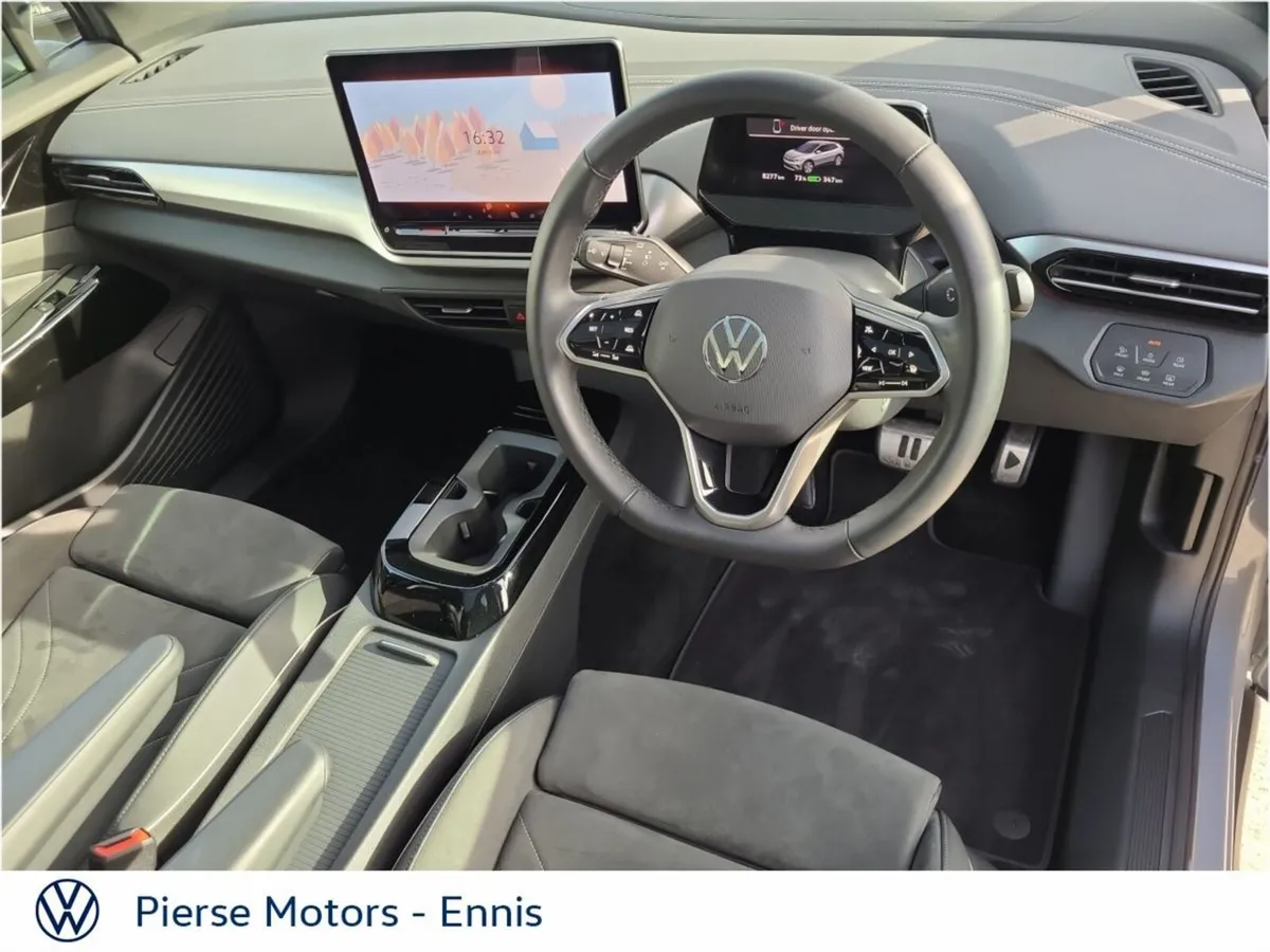 Volkswagen ID.4 Pro Black Edition 77kWh 5Dr Auto - Image 2