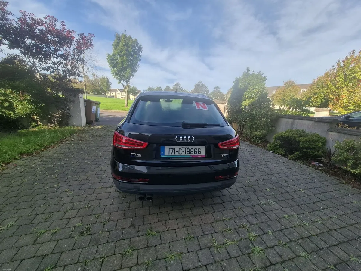 Audi Q3 2017 - Image 6