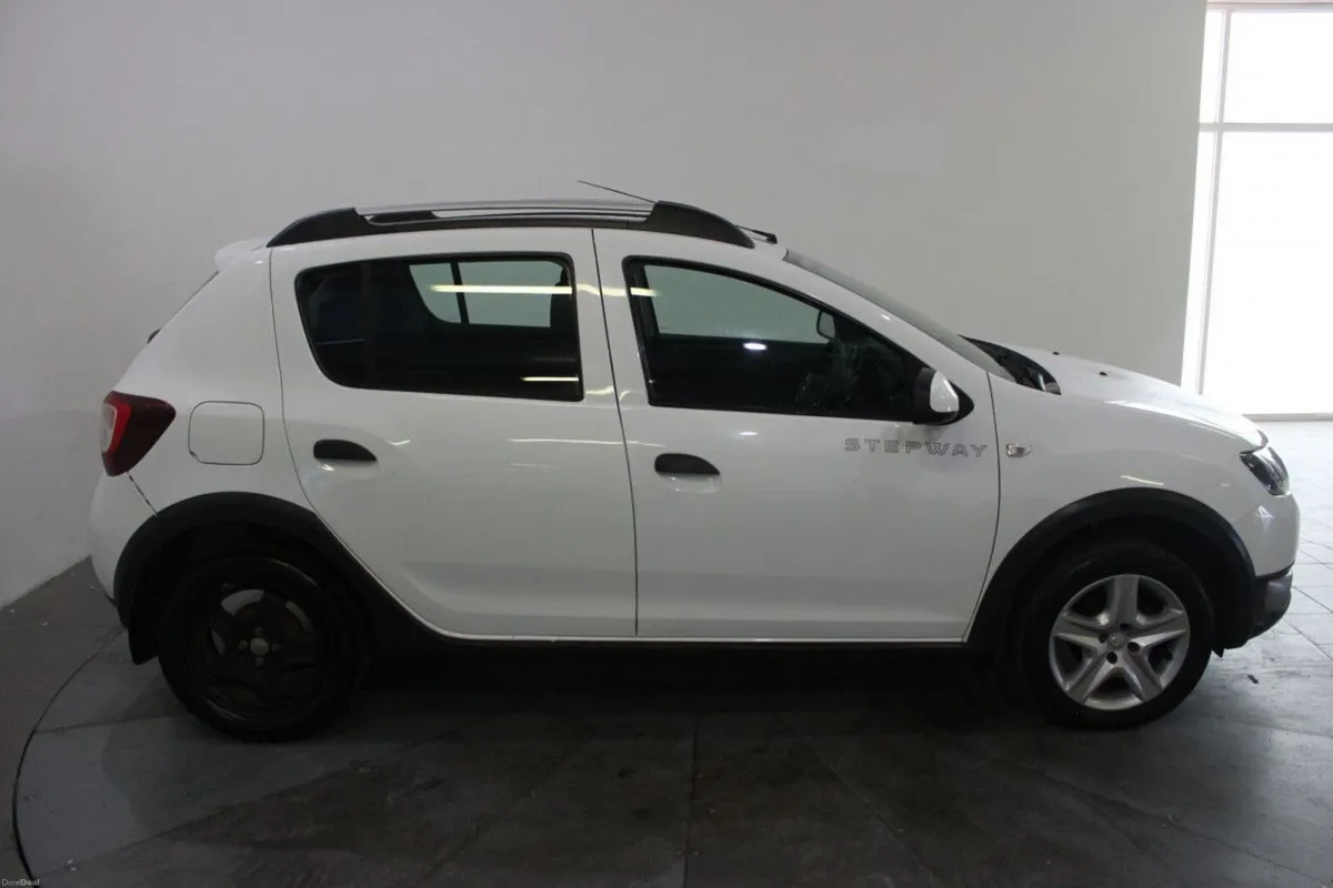 Dacia Sandero Stepway 1.5 dCi 90 STEPWAY ALTERNATI - Image 2