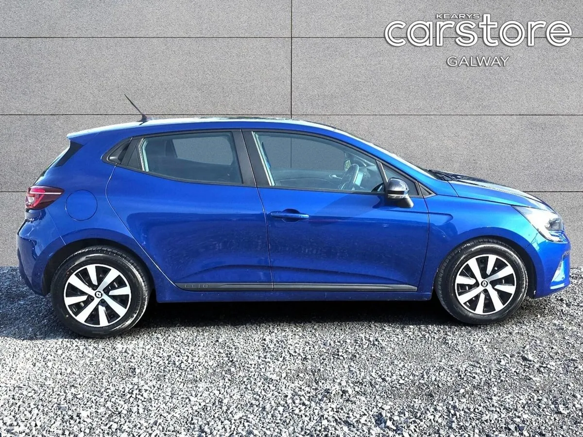 Renault Clio TCe 90 DFull Equilibre - Image 2