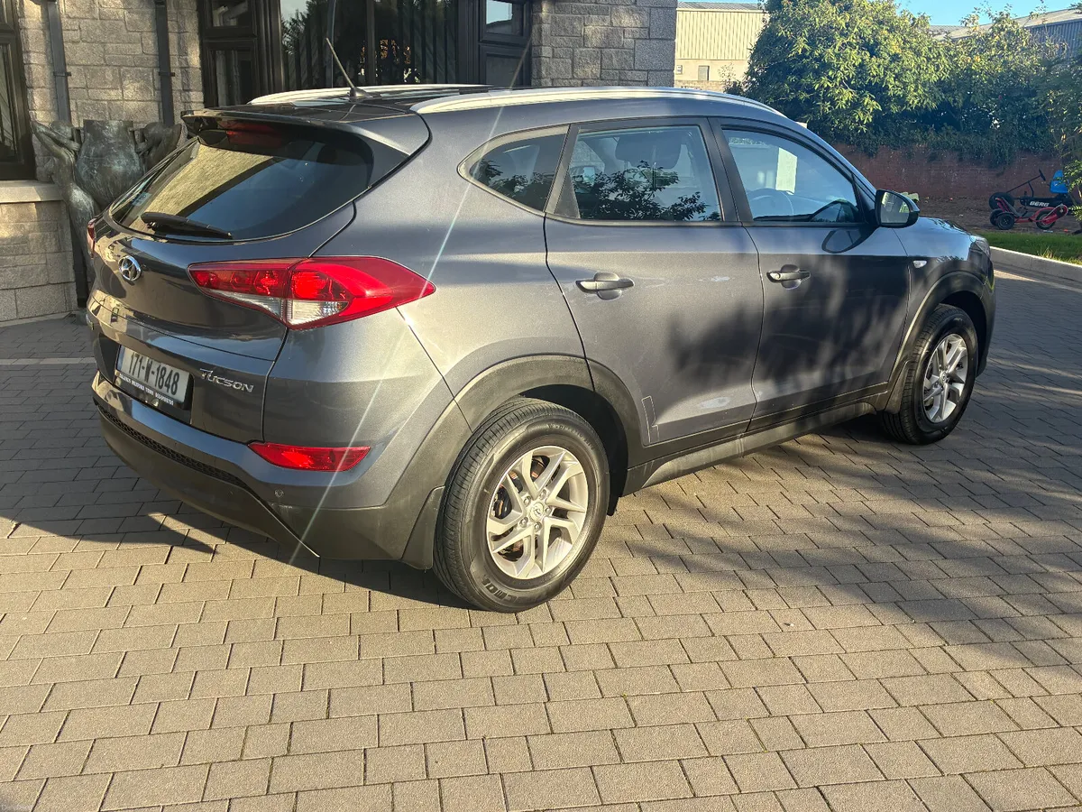 2017 Hyundai Tucson *tax+nct* - Image 6