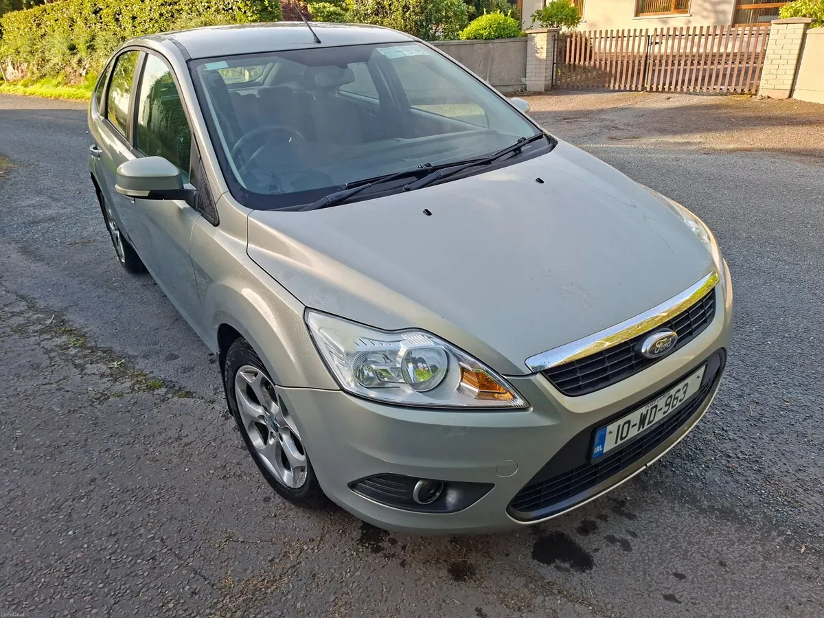 Ford Focus 2010 - Image 3