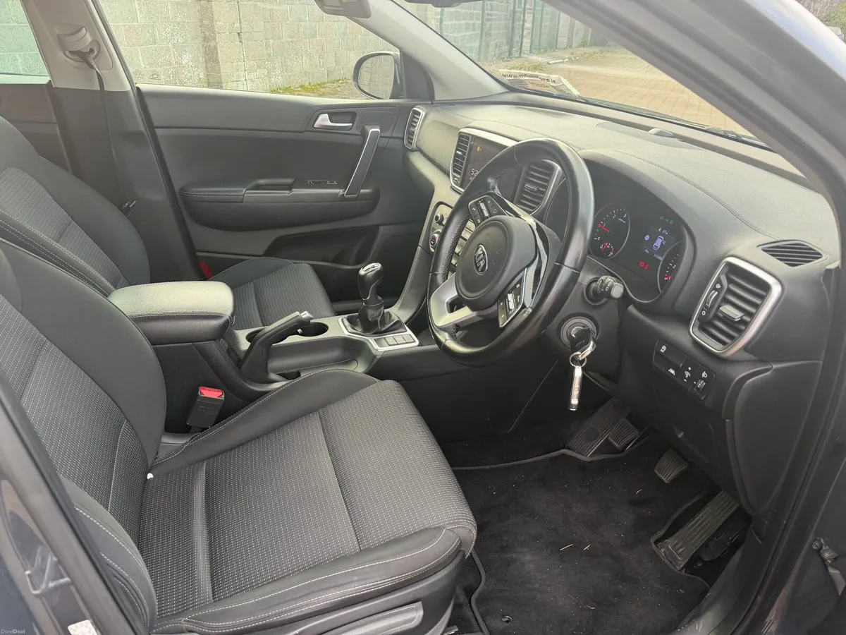 2020 KIA SPORTAGE NCT 3-28 TAX 2-27 - Image 6