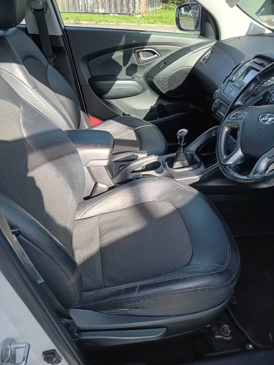 Hyundai ix35 - Image 6