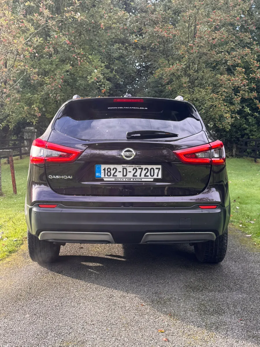Nissan Qashqai SV  DSL 1.5 Panoramic Sunroof 181 - Image 4
