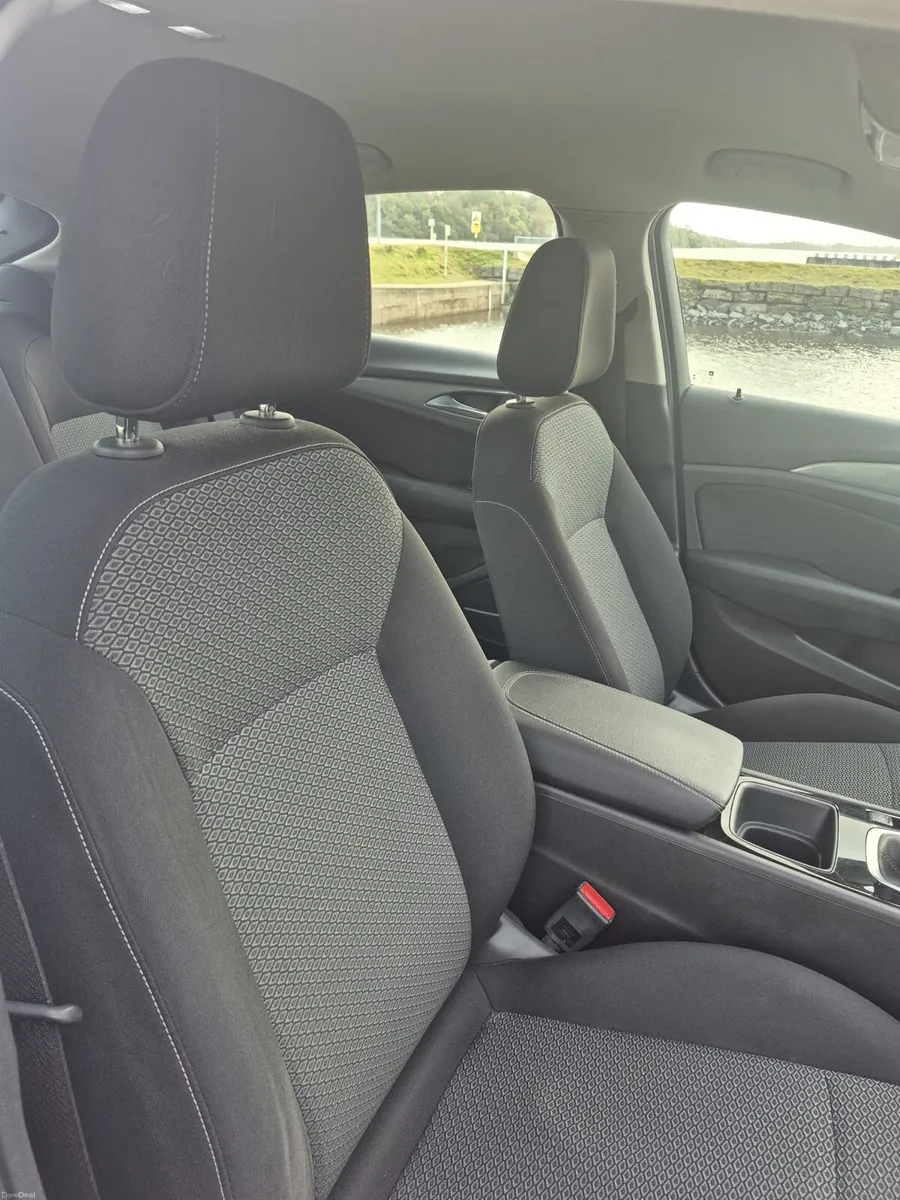 Opel insignia Grand Sport SC - Image 6