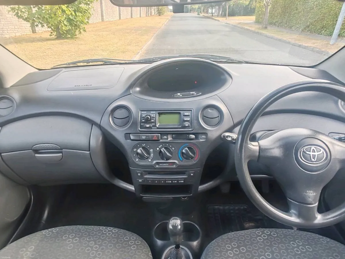 Rare 2006 1st Model Toyota Yaris - Image 5