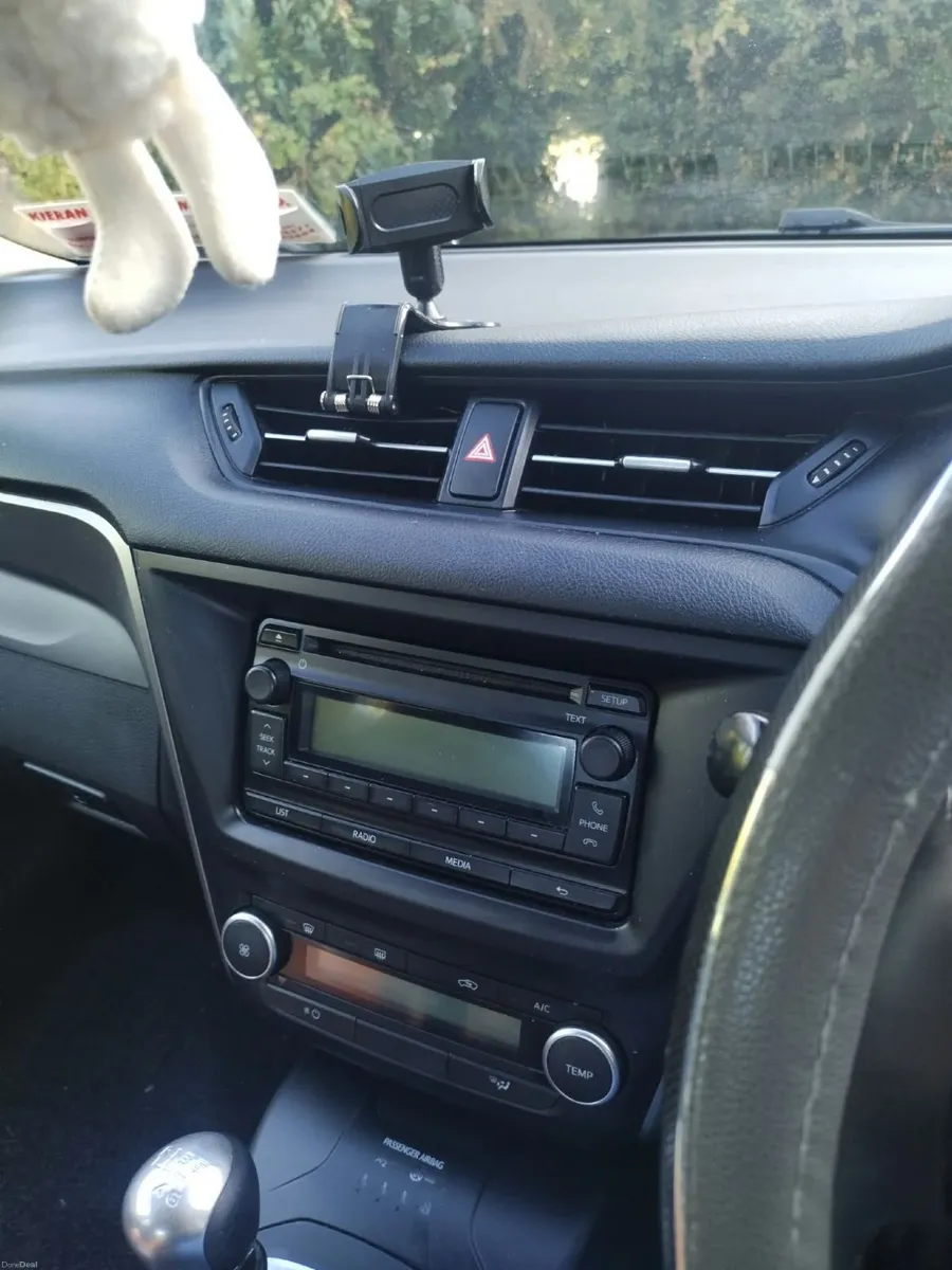 Toyota Avensis 2017 - Image 4