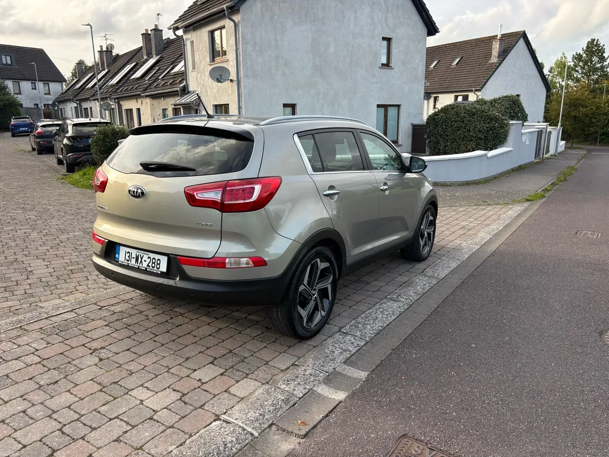 131 Kia sportage 1.7 diesel new NCT top spec - Image 4
