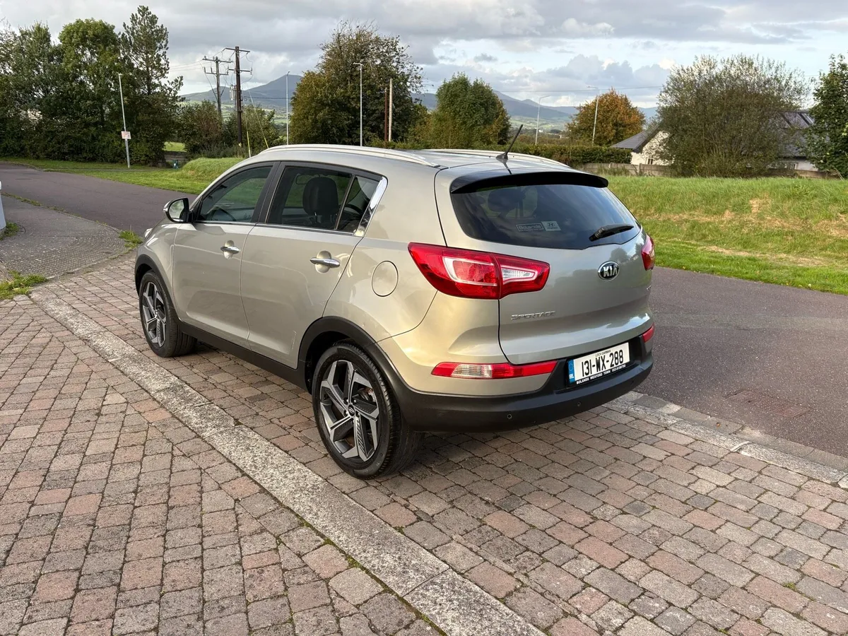 131 Kia sportage 1.7 diesel new NCT top spec - Image 3