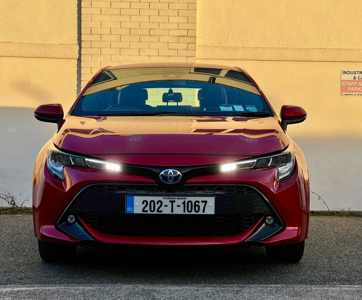 2020 Toyota Corolla *Automatic 21k km*Nct 2028* - Image 2