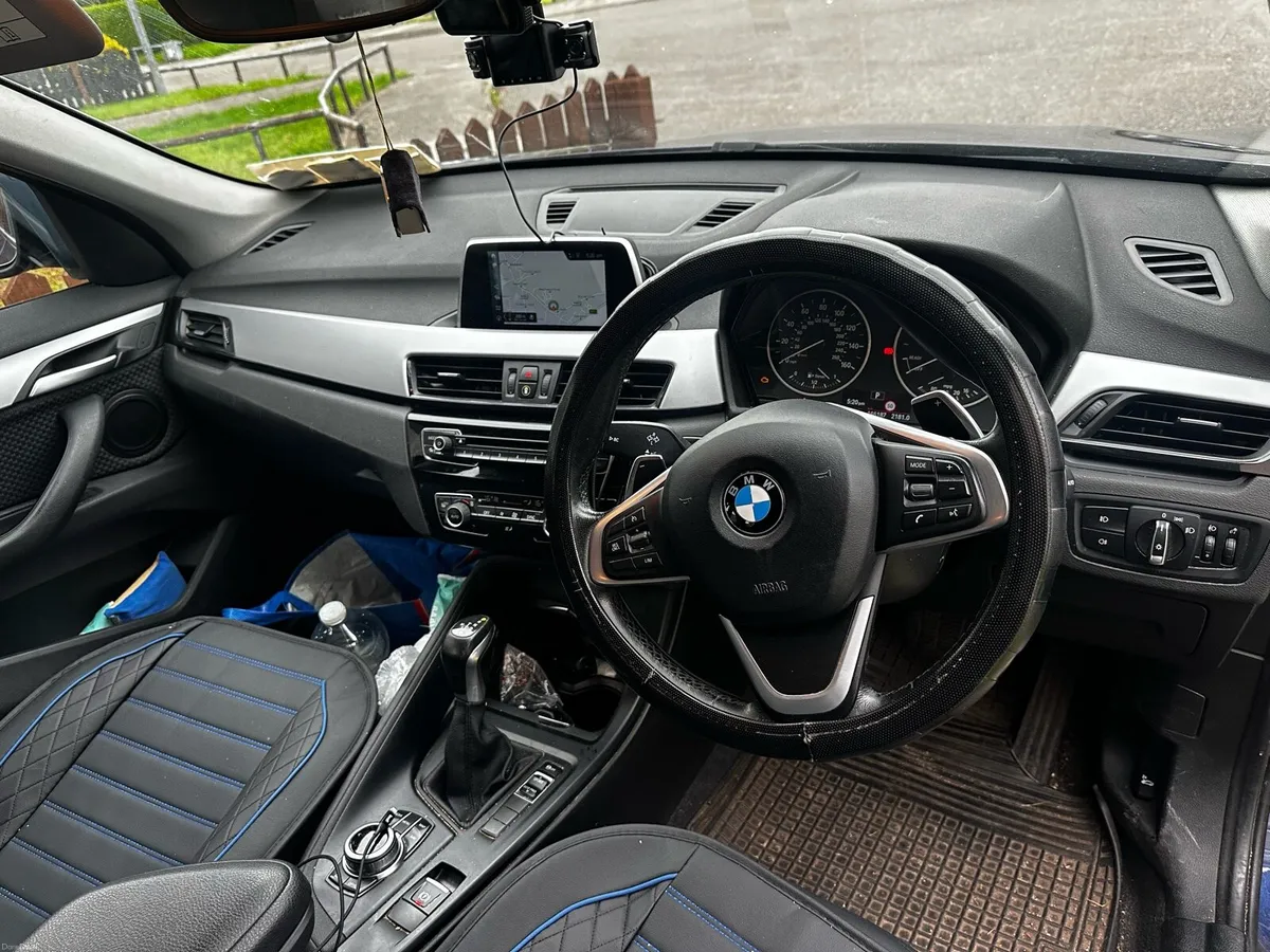 Car - Image 5