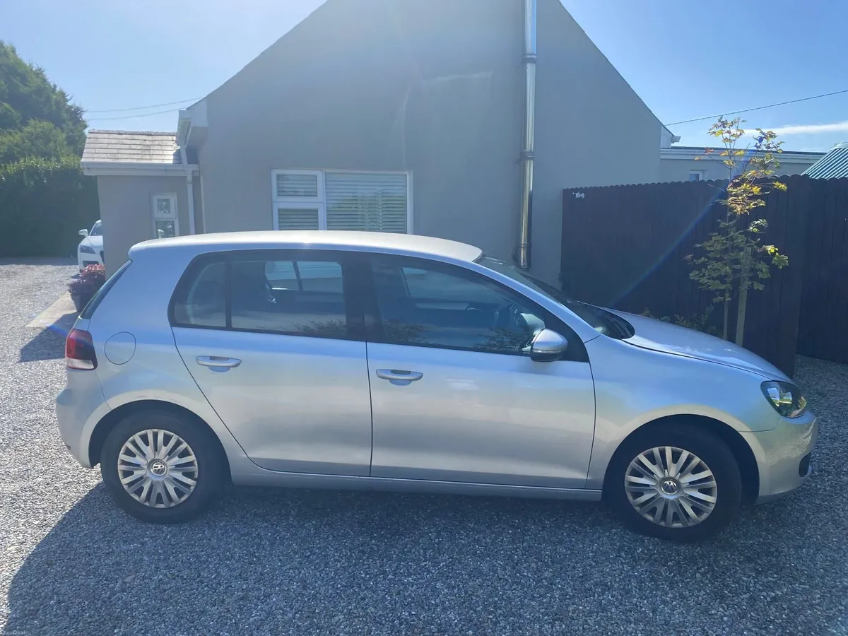 2010 Volkswagen Golf 1.4 TSI Automatic - Image 2