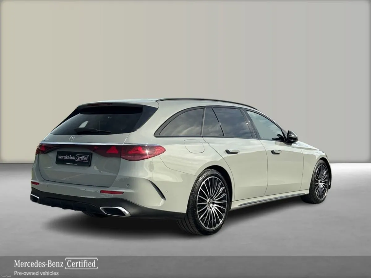 Mercedes-Benz E-Class E300de AMG Line Plus - Image 4