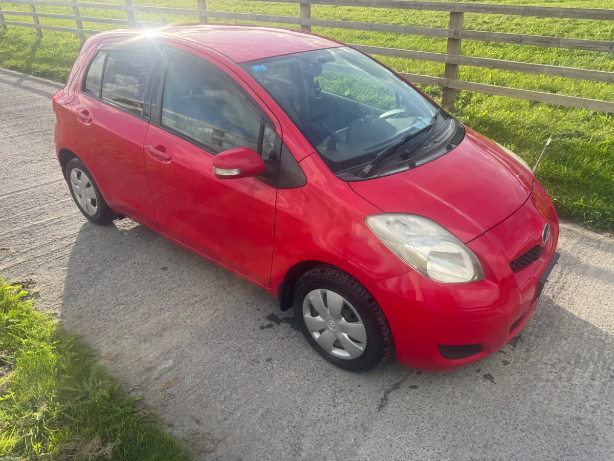 Toyota Vitz,Low kms,Auto,1.0 Petrol,NO NCT - Image 2