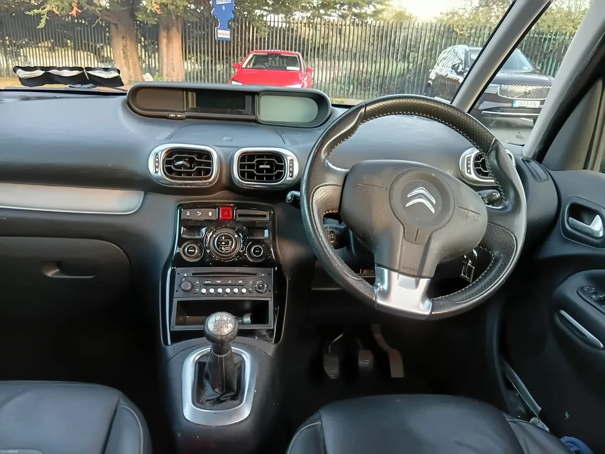 Citroen C3 Picasso EXCLUSIVE - Image 2
