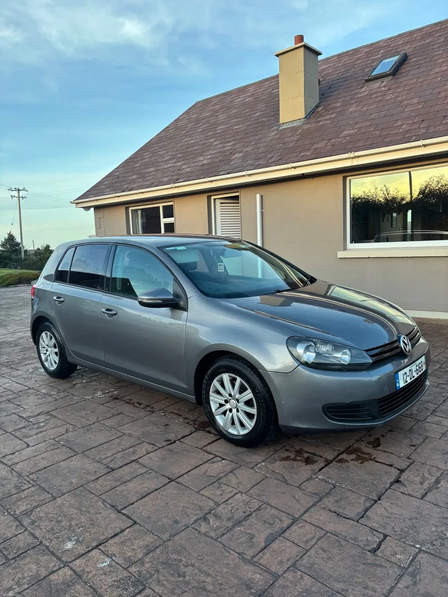 Volkswagen Golf 2012 - Image 1