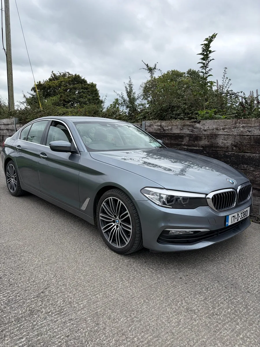 BMW 520d auto - Image 1