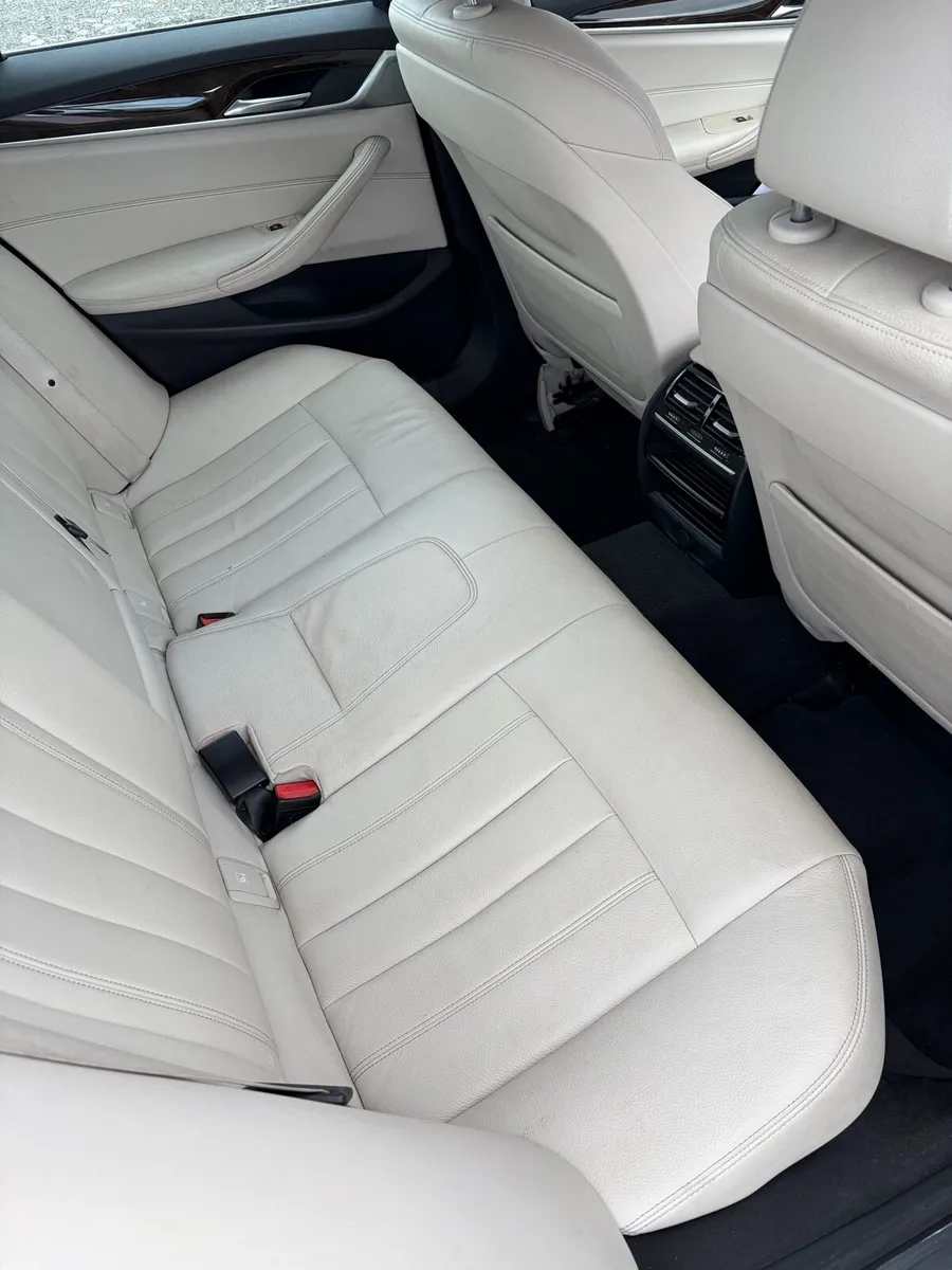 BMW 520d auto - Image 6