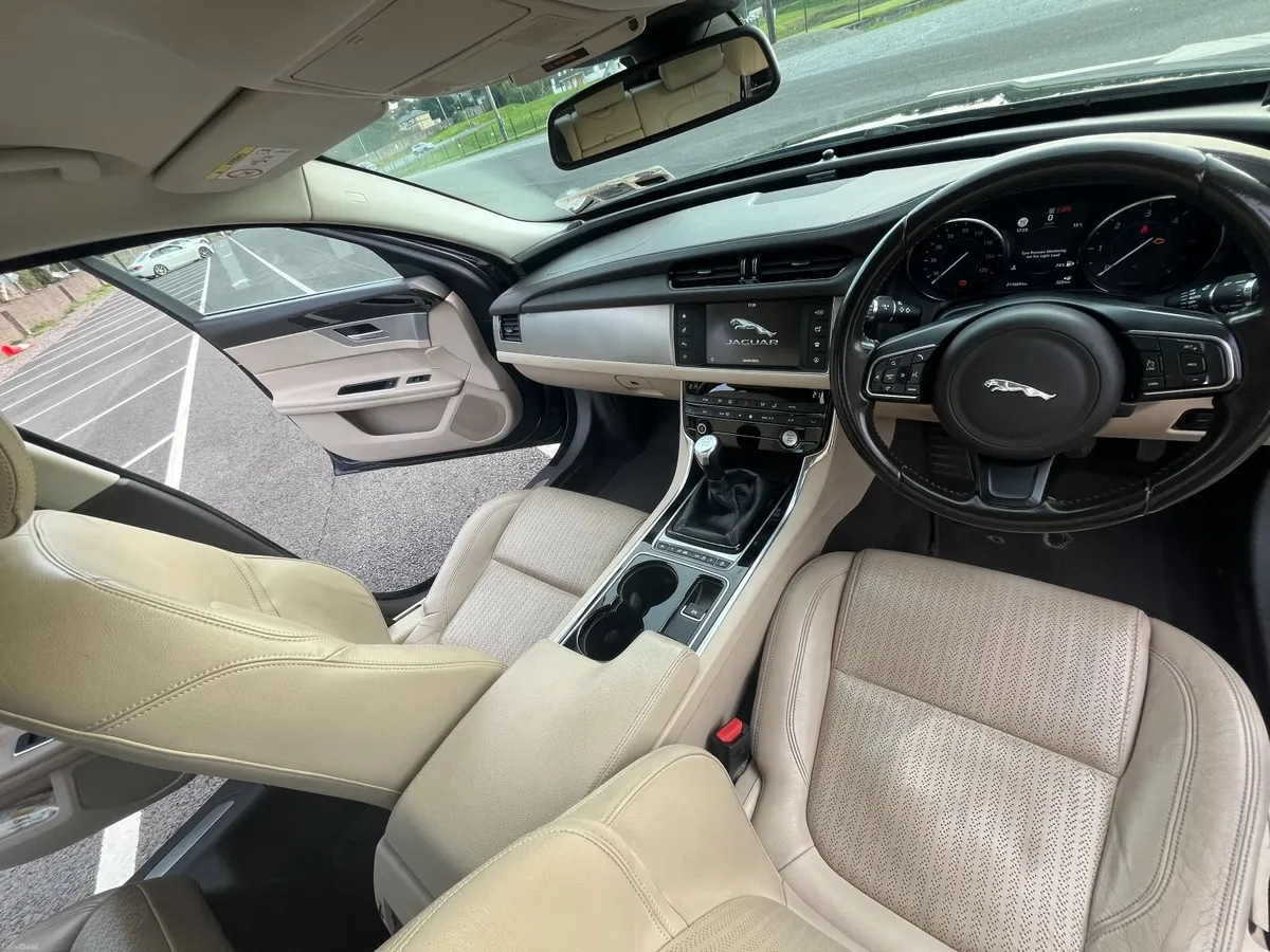Jaguar XF 2016 Prestige Edition - Image 4