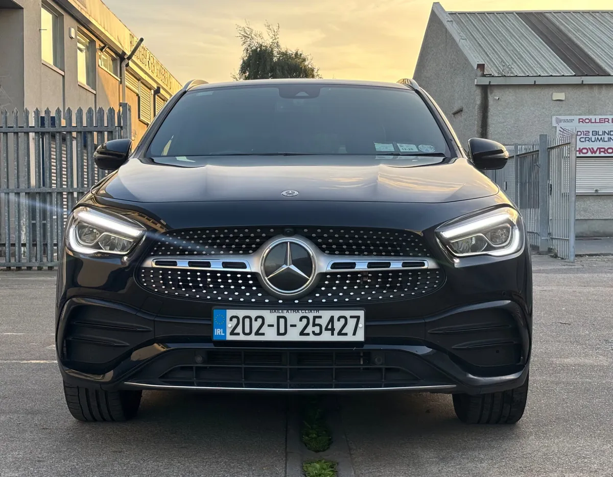 2020 Mercedes-Benz GLA 250E* Immaculate Condition* - Image 2