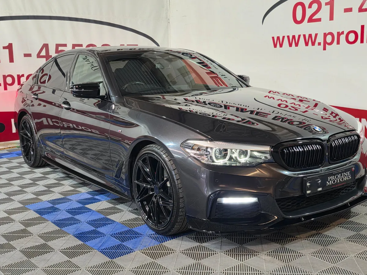 172 BMW 520D M-SPORT LCI X-DRIVE SOPHISTO GREY - Image 4