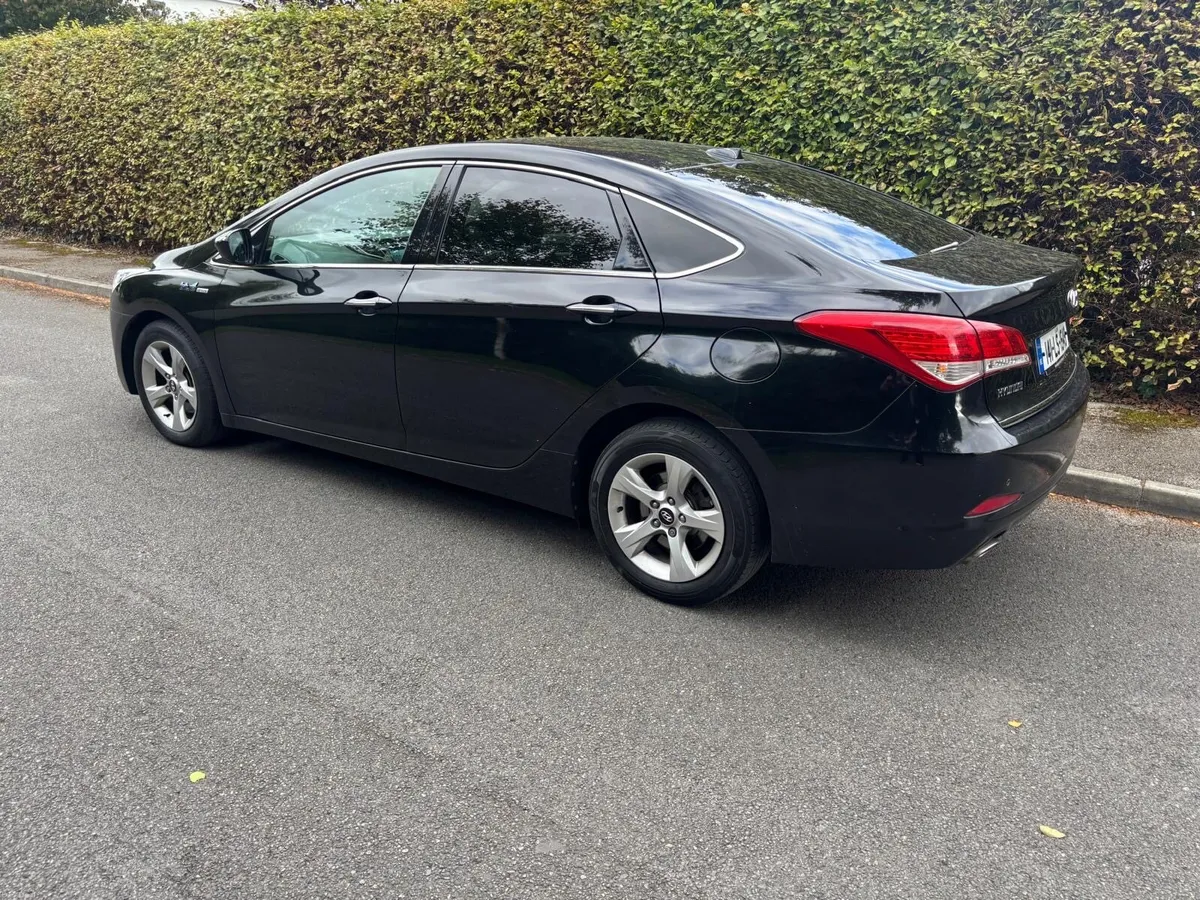 2014 Hyundai i40 1.7 Diesel, NCT 07/27!! Nice Car! - Image 5