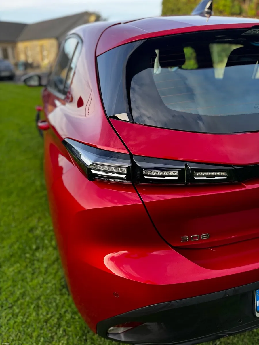 Peugeot 308 -1.2 Automatic- 2023 - Image 6