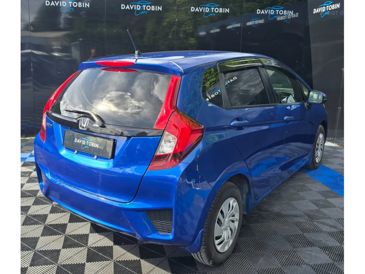 Honda Fit 1.3 PETROL AUTO - Image 6