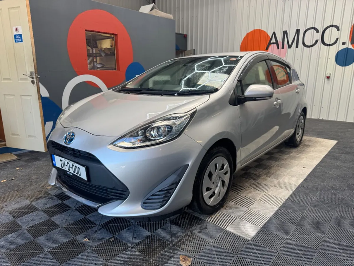 Toyota Aqua 2021 TOYOTA AQUA L HYBRID 1.5 AUTOMATI - Image 6