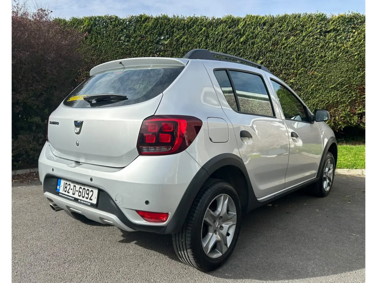 Dacia Sandero STEPWAY SIGNATURE TCE 90 PH2 4 - Image 3