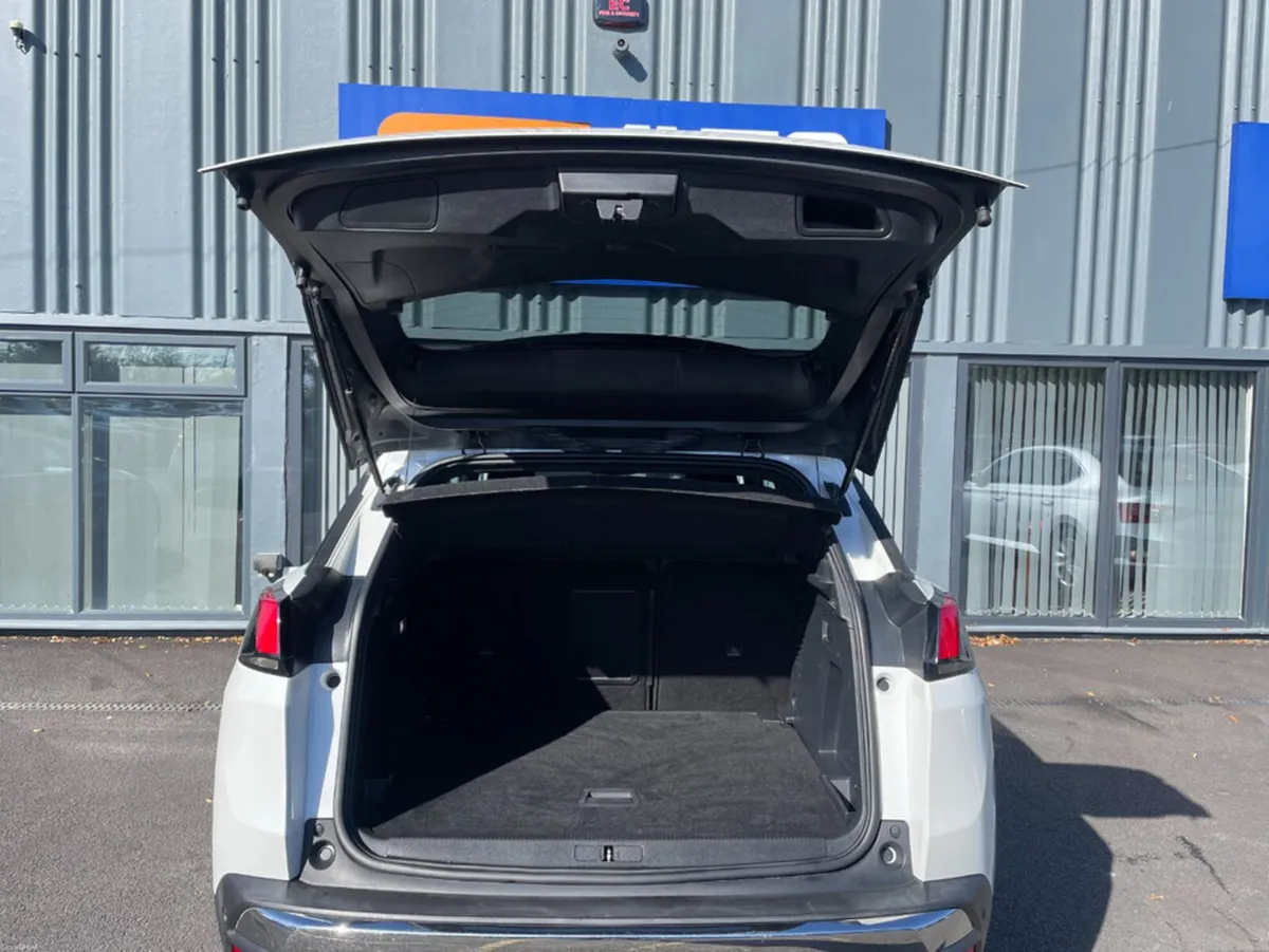 Peugeot 3008 1.6 HDI GT LINE BLUE S/S 5DR AUTO - Image 6
