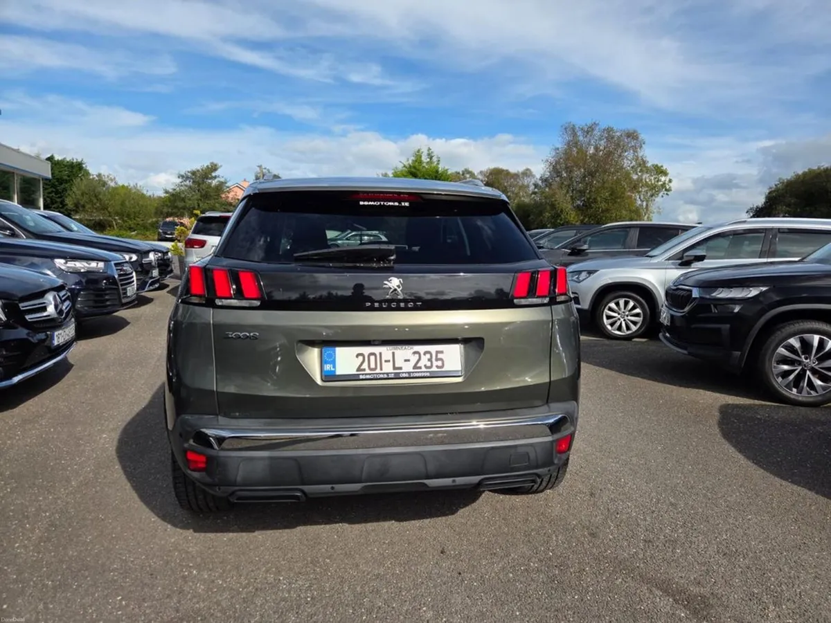 Peugeot 3008 Allure 1.5 Blue HDI 130 6.2 4D - Image 4