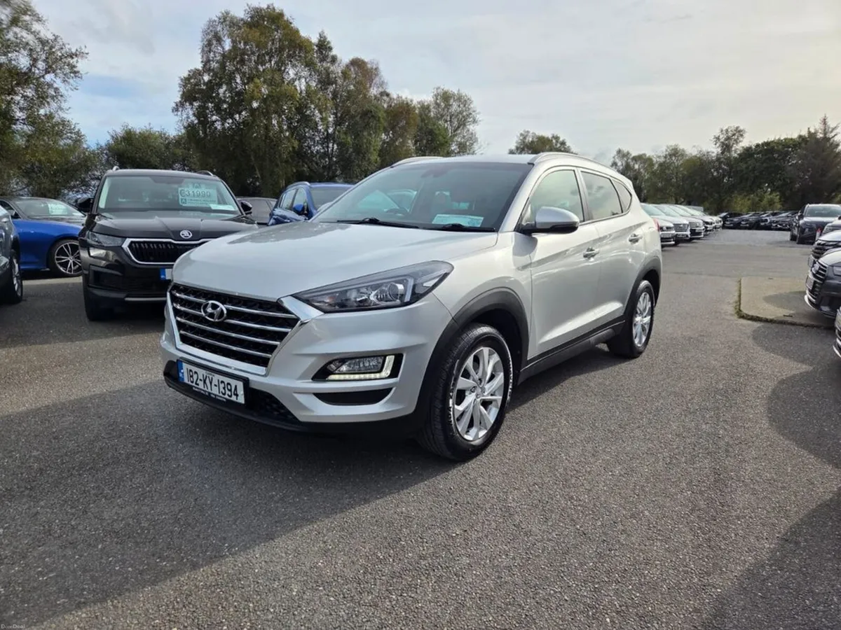 Hyundai Tucson 1.6 GDI SE NAV 132PS 5DR - Image 2