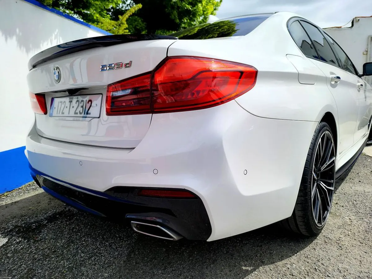 BMW 5-Series 2017 M Sport - Image 5