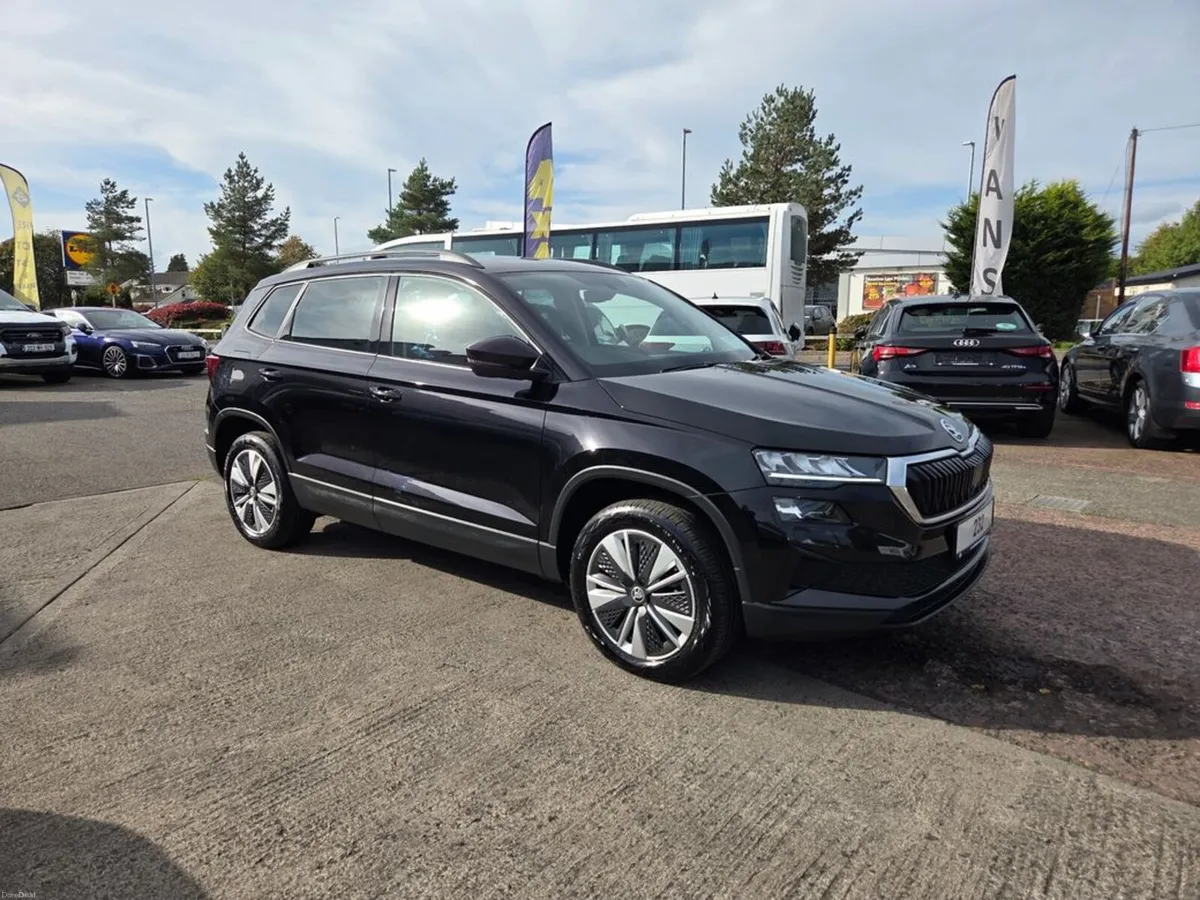 Skoda Karoq SE DRIVE TDI SCR DSG - Image 4