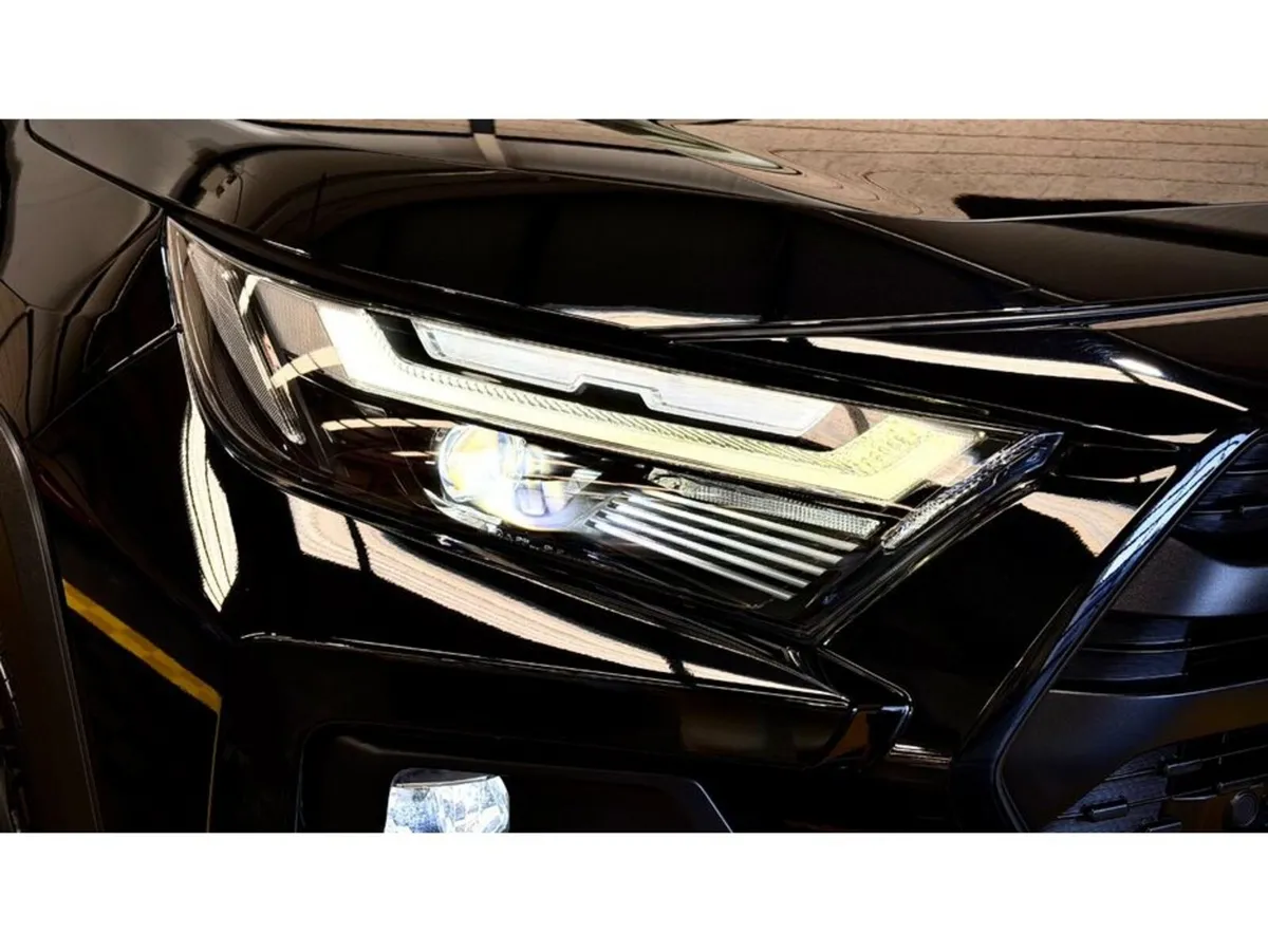 Toyota RAV4 4WD HYBRID ADVENTURE OFFROAD PACK - Image 5