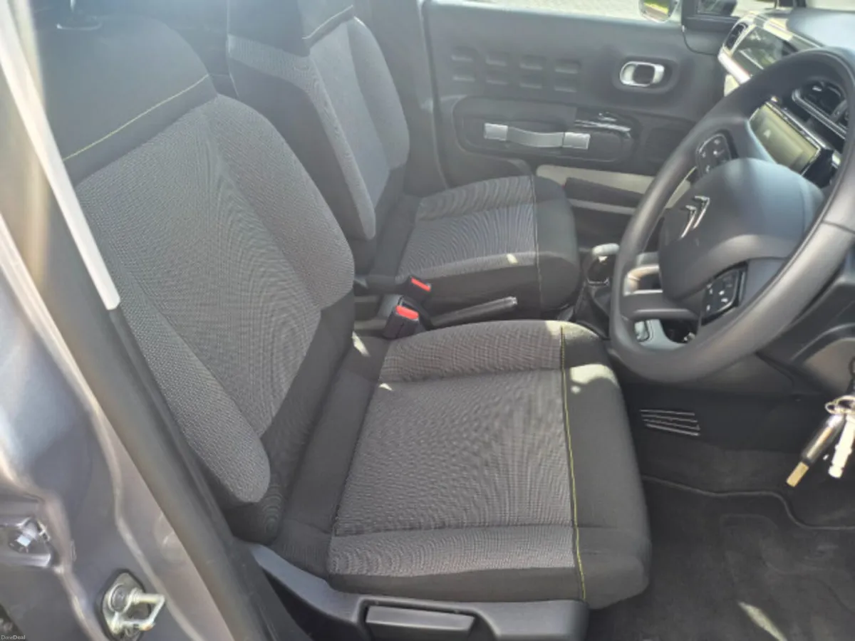 Citroen C3 Feel Excl 1.2 Puretech 83 4DR - Image 6