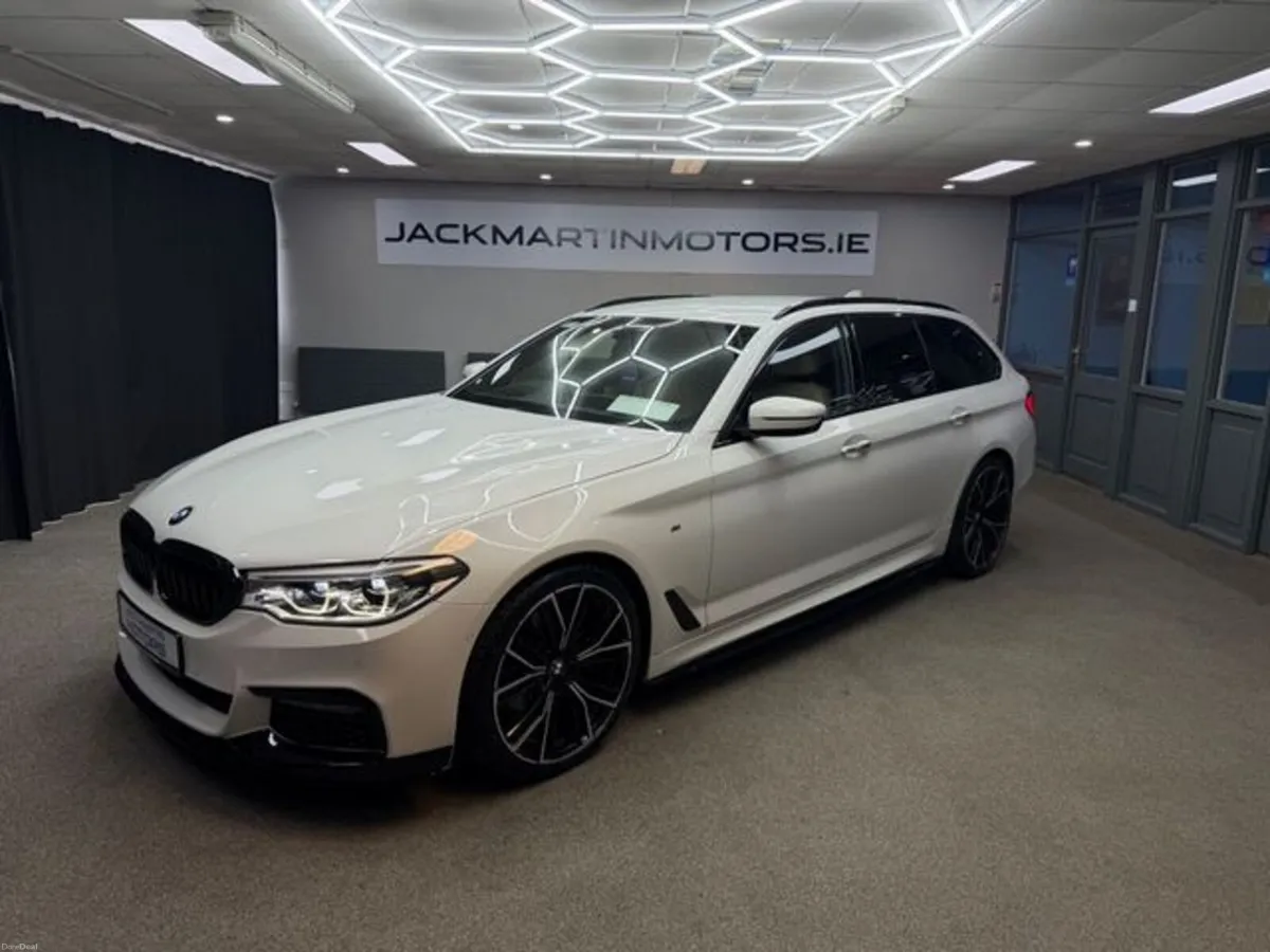 BMW 5-Series 523D Touring M Sport - Image 1