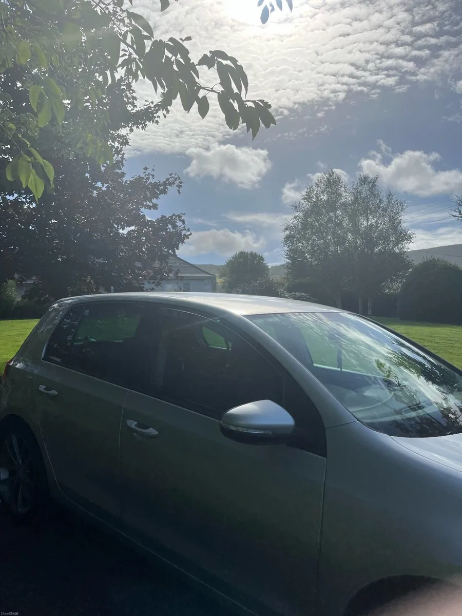 Volkswagen Golf - Image 4